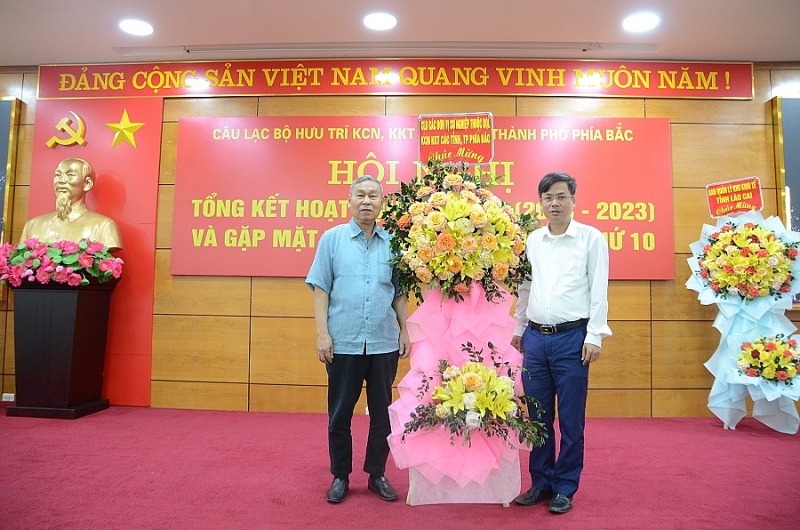 Câu lạc bộ Hưu trí KCN, KKT các tỉnh, thành phố phía Bắc: Kỷ niệm chặng đường 10 năm thành lập, lớn mạnh cùng sự phát triển của các khu công nghiệp, khu kinh tế tế Câu lạc bộ Hưu trí KCN, KKT các tỉnh, thành phố phía Bắc: Kỷ niệm chặng đường 10 năm thành lập, lớn mạnh cùng sự phát triển của các khu công nghiệp, khu kinh tế tế