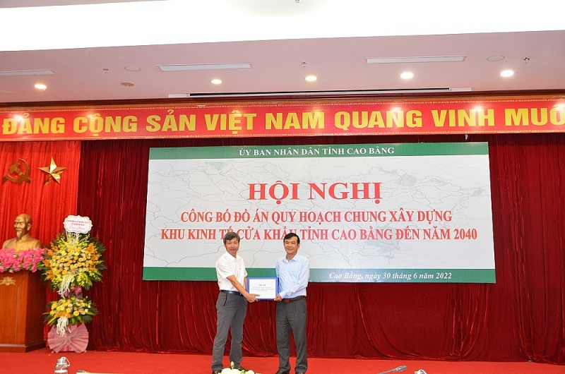 Tỉnh Cao Bằng công bố Quy hoạch chung xây dựng KKT cửa khẩu tỉnh Cao Bằng đến năm 2040 Tỉnh Cao Bằng công bố Quy hoạch chung xây dựng KKT cửa khẩu tỉnh Cao Bằng đến năm 2040