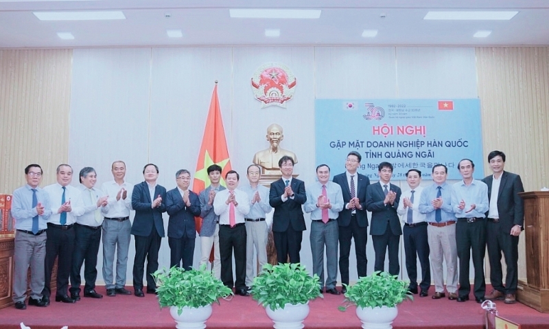 Nâng cao vai trò, hiệu lực và hiệu quả phát triển các KCN, KKT tỉnh Quảng Ngãi Nâng cao vai trò, hiệu lực và hiệu quả phát triển các KCN, KKT tỉnh Quảng Ngãi
