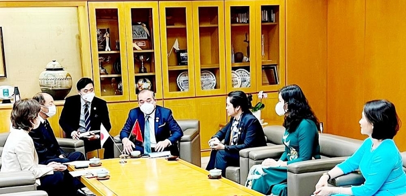 Nâng cao vai trò, hiệu lực và hiệu quả phát triển các KCN, KKT tỉnh Quảng Ngãi Nâng cao vai trò, hiệu lực và hiệu quả phát triển các KCN, KKT tỉnh Quảng Ngãi