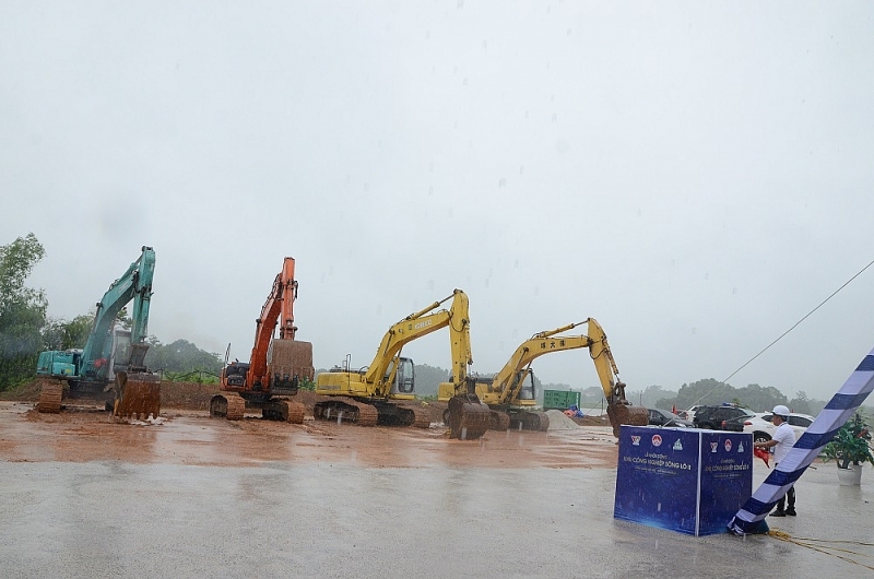 Tỉnh Vĩnh Phúc: Khởi công khu công nghiệp Sông Lô II, cơ hội lớn cho các nhà đầu tư Tỉnh Vĩnh Phúc: Khởi công khu công nghiệp Sông Lô II, cơ hội lớn cho các nhà đầu tư