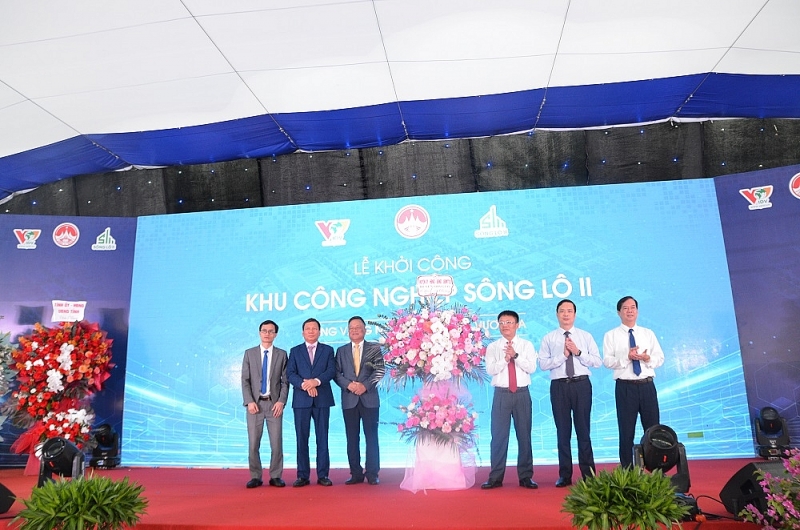 Tỉnh Vĩnh Phúc: Khởi công khu công nghiệp Sông Lô II, cơ hội lớn cho các nhà đầu tư Tỉnh Vĩnh Phúc: Khởi công khu công nghiệp Sông Lô II, cơ hội lớn cho các nhà đầu tư