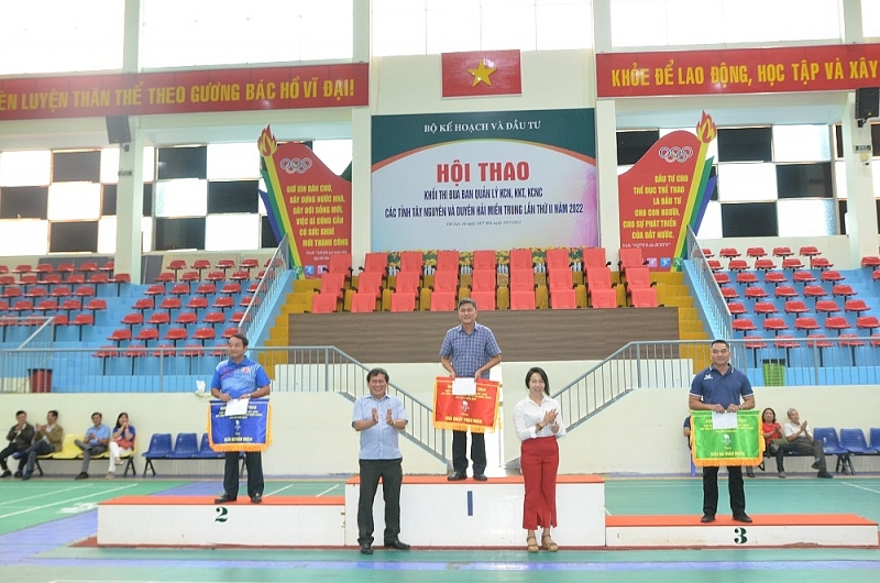Sức bật của Hội thao Khối Thi đua ngành KCN, KKT, KCNC các tỉnh Tây Nguyên và Duyên hải miền Trung Sức bật của Hội thao Khối Thi đua ngành KCN, KKT, KCNC các tỉnh Tây Nguyên và Duyên hải miền Trung