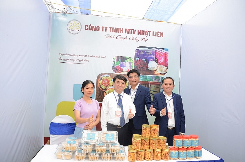 Quảng Ngãi: Khai mạc “"Hội chợ triển lãm sản phẩm tiêu biểu của doanh nghiệp trong KCN, KKT, KCNC các tỉnh Tây Nguyên - Duyên hải miền Trung và thành phố Hồ Chí Minh, năm 2023"