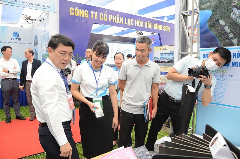 Quảng Ngãi: Khai mạc “"Hội chợ triển lãm sản phẩm tiêu biểu của doanh nghiệp trong KCN, KKT, KCNC các tỉnh Tây Nguyên - Duyên hải miền Trung và thành phố Hồ Chí Minh, năm 2023"