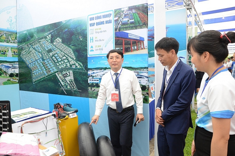 Quảng Ngãi: Khai mạc “"Hội chợ triển lãm sản phẩm tiêu biểu của doanh nghiệp trong KCN, KKT, KCNC các tỉnh Tây Nguyên - Duyên hải miền Trung và thành phố Hồ Chí Minh, năm 2023"