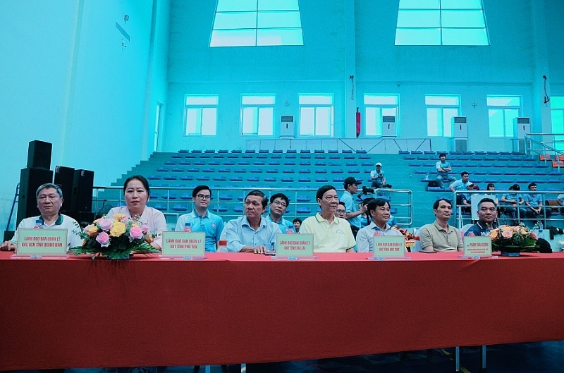 Quảng Ngãi: Khai mạc Hội thao Khối thi đua Ban Quản lý KCN, KKT, KCNC các tỉnh Tây nguyên - Duyên hải miền Trung năm 2023 Quảng Ngãi: Khai mạc Hội thao Khối thi đua Ban Quản lý KCN, KKT, KCNC các tỉnh Tây nguyên - Duyên hải miền Trung năm 2023