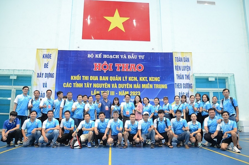 Quảng Ngãi: Khai mạc Hội thao Khối thi đua Ban Quản lý KCN, KKT, KCNC các tỉnh Tây nguyên - Duyên hải miền Trung năm 2023 Quảng Ngãi: Khai mạc Hội thao Khối thi đua Ban Quản lý KCN, KKT, KCNC các tỉnh Tây nguyên - Duyên hải miền Trung năm 2023