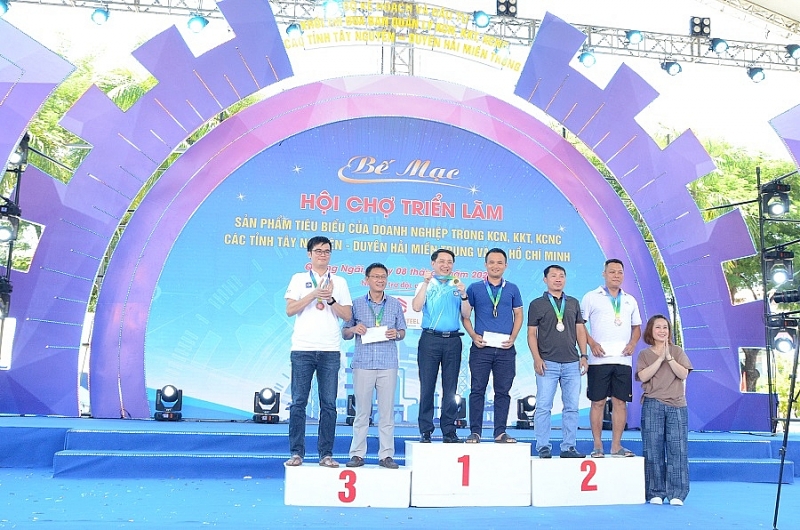 Quảng Ngãi: Dấu ấn Hội chợ triển lãm kết nối hợp tác đầu tư, thể thao và giao lưuvăn nghệ hướng về cộng đồng
