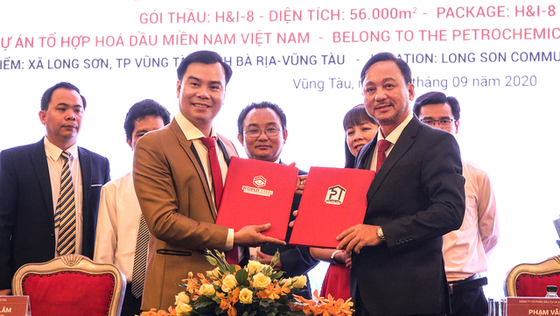 WORLD STEEL- Khẳng định thương hiệu nhà tổng thầu xây dựng công nghiệp hàng đầu tại Việt Nam WORLD STEEL- Khẳng định thương hiệu nhà tổng thầu xây dựng công nghiệp hàng đầu tại Việt Nam