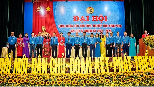 Ra mắt BCH Công đoàn các KCN nhiệm kỳ 2023 – 2028 Ra mắt BCH Công đoàn các KCN nhiệm kỳ 2023 – 2028