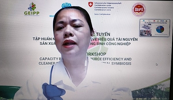 bà Nguyễn Thị Truyền-Giám đốc Trung tâm Tư vấn và Dịch vụ Tài nguyên và Môi trường (NREC) bà Nguyễn Thị Truyền-Giám đốc Trung tâm Tư vấn và Dịch vụ Tài nguyên và Môi trường (NREC)