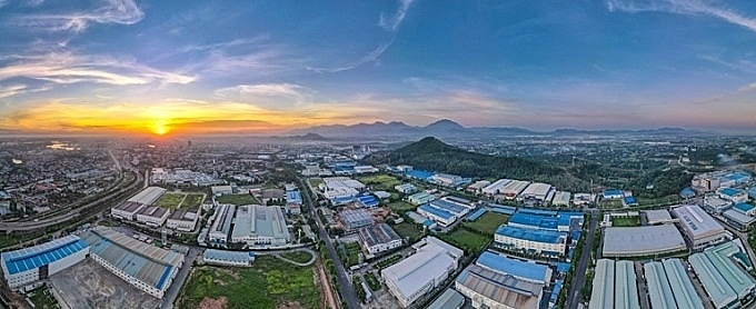 Vĩnh Phúc  phát triển lực lượng lao động chất lượng cao trong các KCN Vĩnh Phúc  phát triển lực lượng lao động chất lượng cao trong các KCN