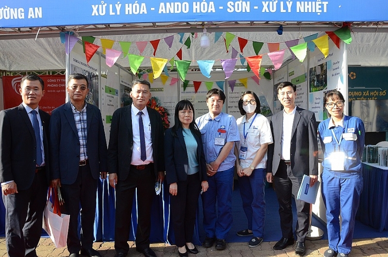 Hà Nội: Khai mạc Hội chợ sản phẩm công nghiệp trong các KCN Hà Nội năm 2023 Hà Nội: Khai mạc Hội chợ sản phẩm công nghiệp trong các KCN Hà Nội năm 2023