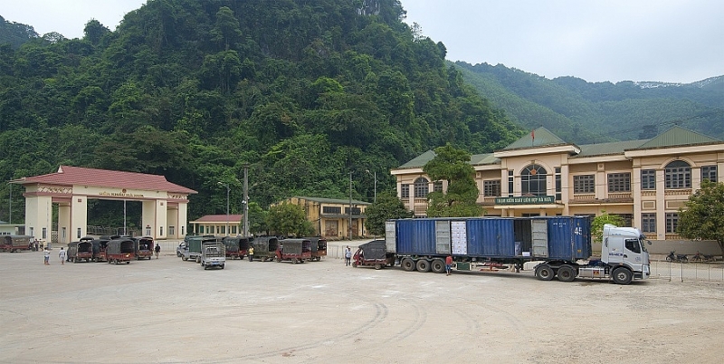 Xây dựng KKT cửa khẩu Đồng Đăng - Lạng Sơn trở thành động lực phát triển cuả tỉnh Lạng Sơn Xây dựng KKT cửa khẩu Đồng Đăng - Lạng Sơn trở thành động lực phát triển cuả tỉnh Lạng Sơn