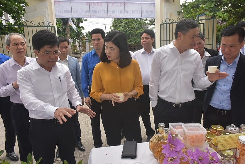 Sở Khoa học và Công nghệ Nam Định: Nhìn lại chặng đường 60 năm xây dựng và phát triển Sở Khoa học và Công nghệ Nam Định: Nhìn lại chặng đường 60 năm xây dựng và phát triển
