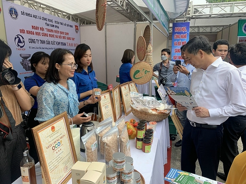 Sở Khoa học và Công nghệ Nam Định: Nhìn lại chặng đường 60 năm xây dựng và phát triển Sở Khoa học và Công nghệ Nam Định: Nhìn lại chặng đường 60 năm xây dựng và phát triển