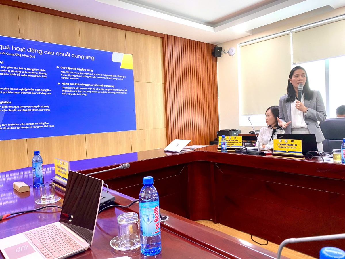 Để đạt mục tiêu tăng trưởng GDP năm 2025 ở mức 8% trở lên thì lĩnh vực dịch vụ logistics phải tăng tối thiểu trên 10%
