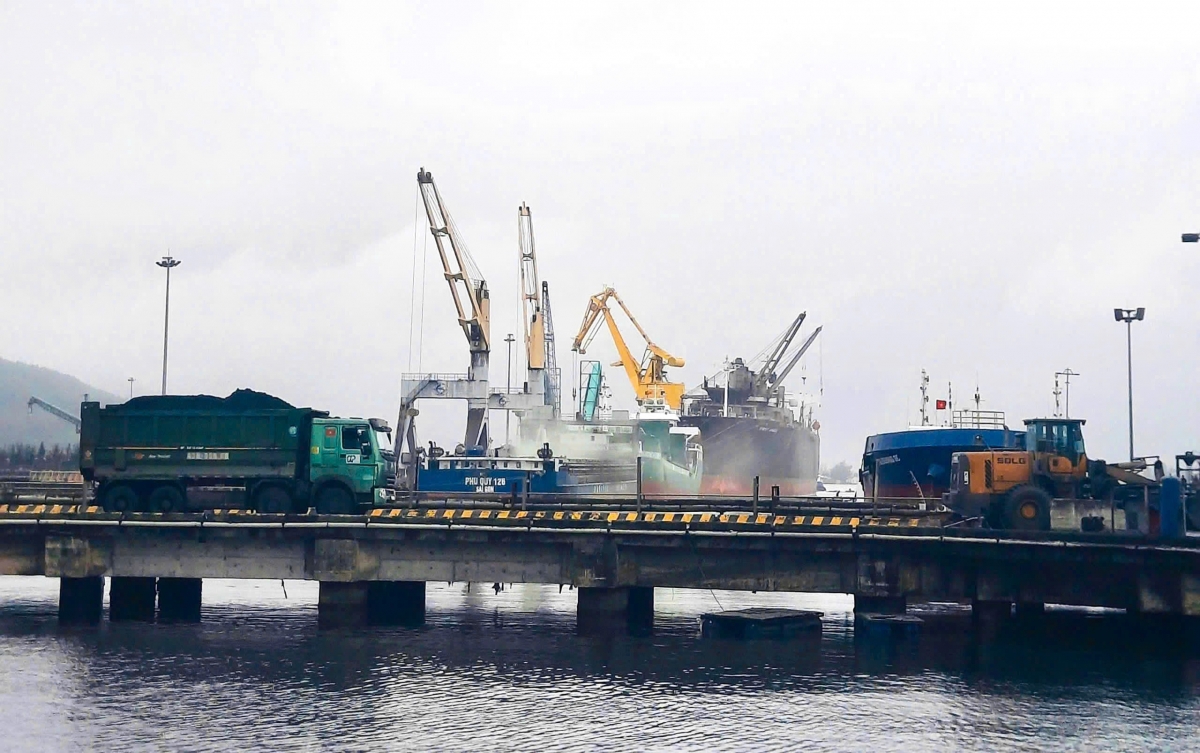 Để đạt mục tiêu tăng trưởng GDP năm 2025 ở mức 8% trở lên thì lĩnh vực dịch vụ logistics phải tăng tối thiểu trên 10%