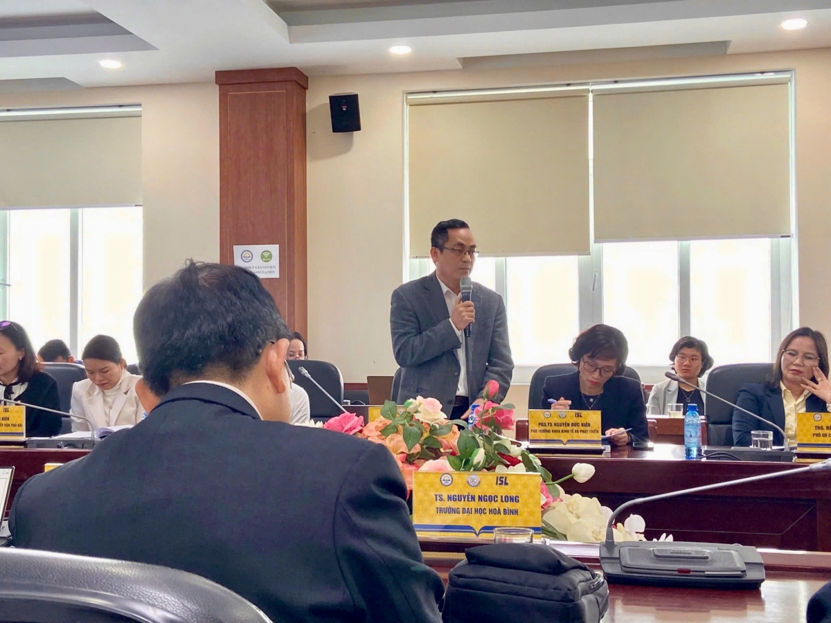 Để đạt mục tiêu tăng trưởng GDP năm 2025 ở mức 8% trở lên thì lĩnh vực dịch vụ logistics phải tăng tối thiểu trên 10%