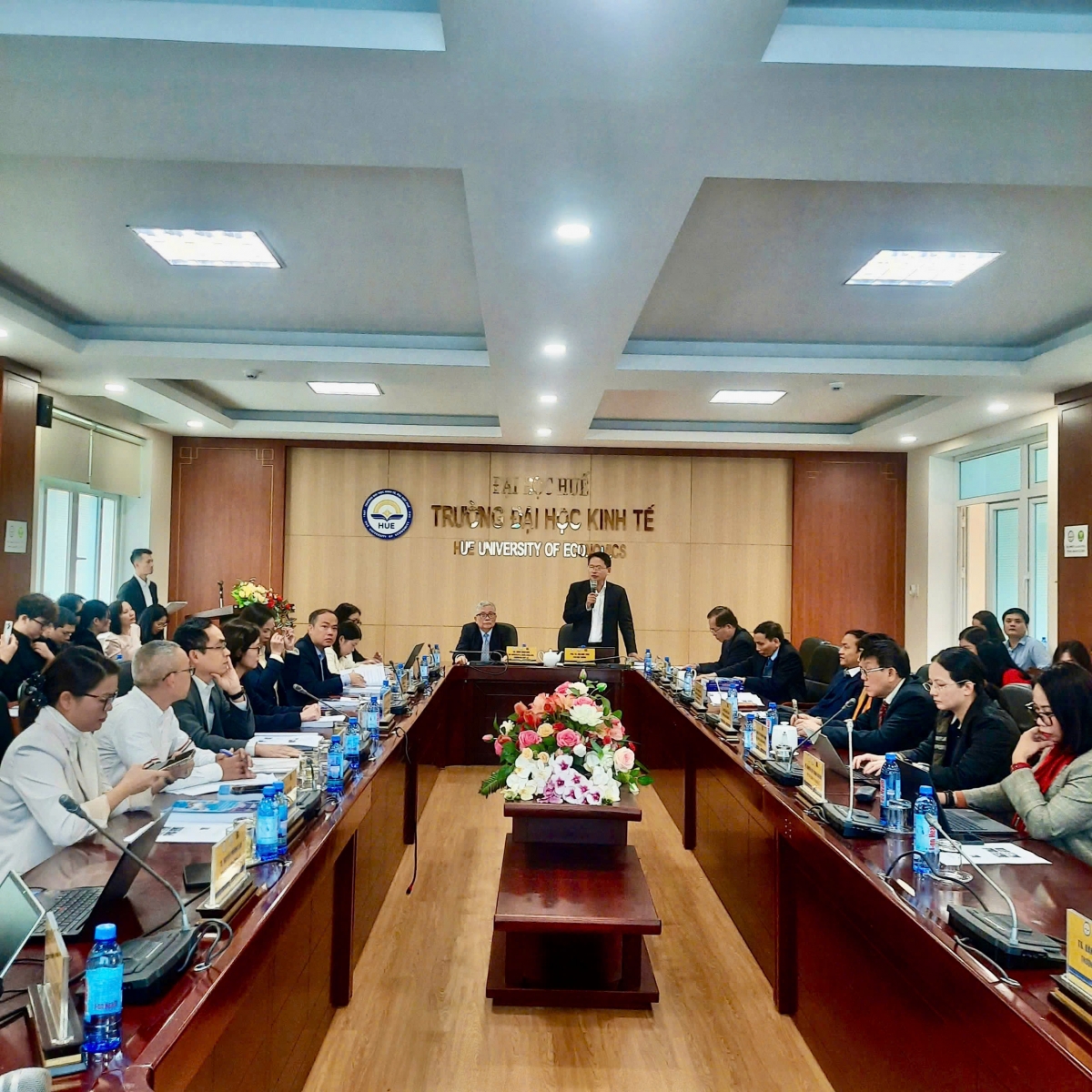 Để đạt mục tiêu tăng trưởng GDP năm 2025 ở mức 8% trở lên thì lĩnh vực dịch vụ logistics phải tăng tối thiểu trên 10%