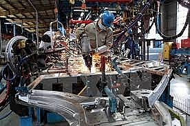 Xây dựng khung phân tích về các yếu tố ảnh hưởng đến năng suất lao động trong các doanh nghiệp cơ khí tại Việt Nam