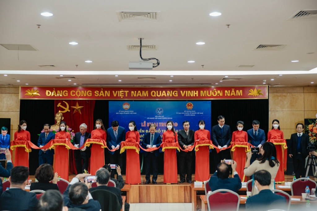 MB đẩy mạnh hỗ trợ đầu tư cho người Việt ở nước ngoài MB đẩy mạnh hỗ trợ đầu tư cho người Việt ở nước ngoài