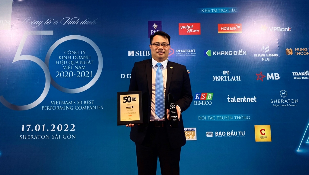 Bảo Việt: Doanh nghiệp tỷ đô, lần thứ 5 ghi danh TOP 50 công ty kinh doanh hiệu quả nhất Việt Nam Bảo Việt: Doanh nghiệp tỷ đô, lần thứ 5 ghi danh TOP 50 công ty kinh doanh hiệu quả nhất Việt Nam