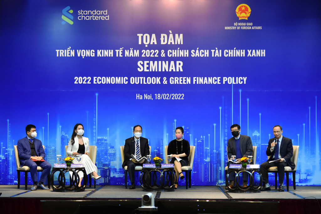 Kinh tế Việt Nam sẽ phục hồi mạnh mẽ, bắt đầu từ cuối quý I/2022