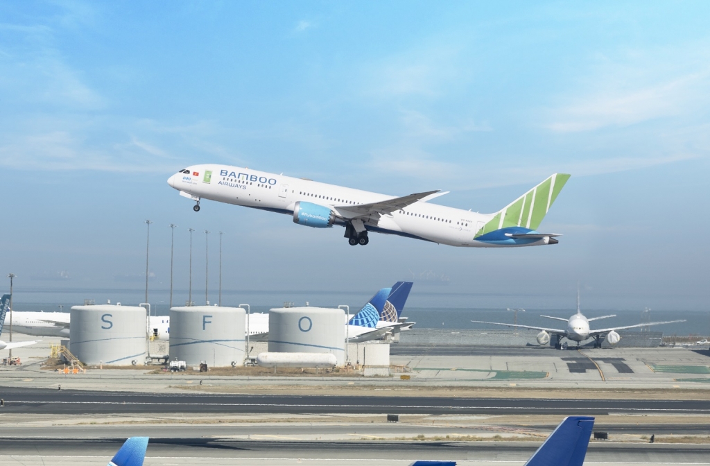 Tân đại sứ Mỹ Marc Knapper thăm trụ sở Hãng hàng không Bamboo Airways Tân đại sứ Mỹ Marc Knapper thăm trụ sở Hãng hàng không Bamboo Airways