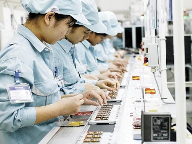 Thu hút FDI trong bối cảnh mới: Cơ hội và thách thức cho Việt Nam