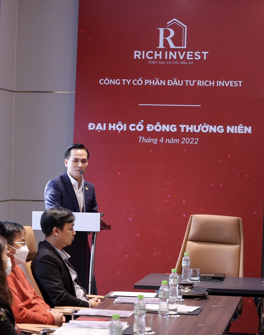 Rich Invest lên kế hoạch huy động 200 tỷ đồng vốn năm 2022 Rich Invest lên kế hoạch huy động 200 tỷ đồng vốn năm 2022