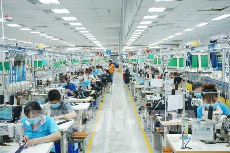 Standard Chartered dự báo kinh tế Việt Nam sẽ phục hồi mạnh mẽ trong quý II/2022