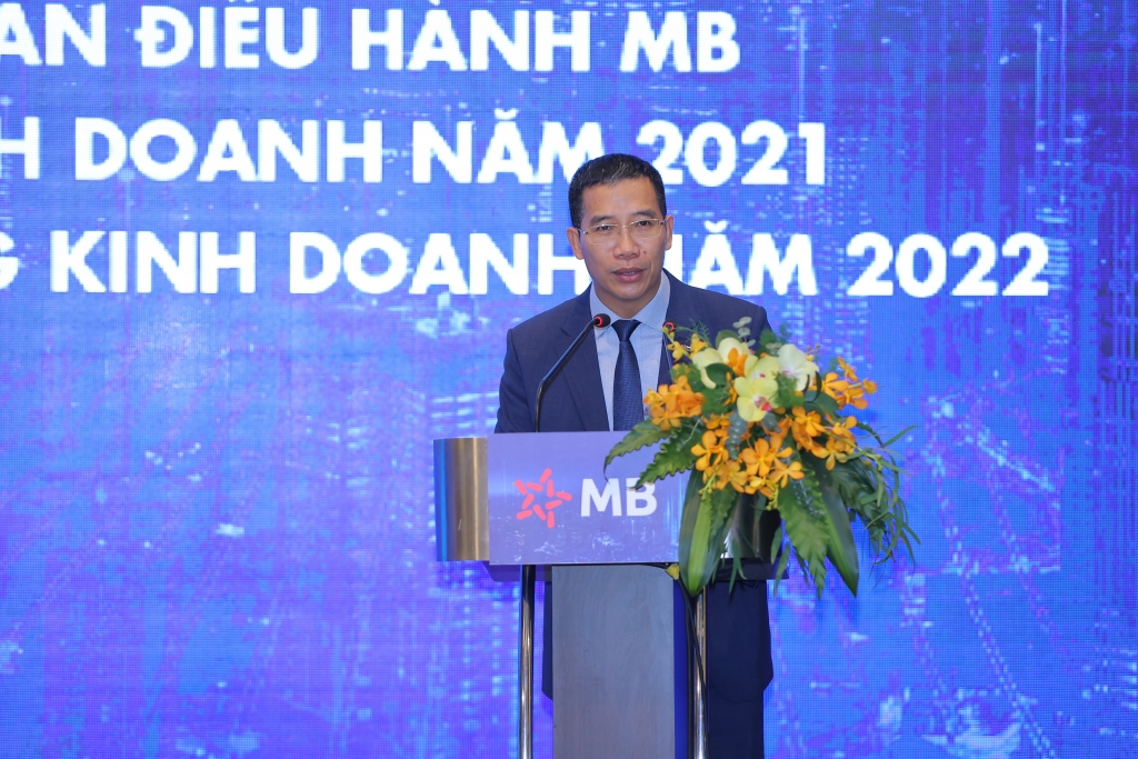 MB chọn tầm nhìn “Trở thành Doanh nghiệp số, Tập đoàn tài chính dẫn đầu” MB chọn tầm nhìn “Trở thành Doanh nghiệp số, Tập đoàn tài chính dẫn đầu”