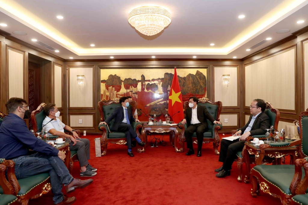 Thứ trưởng Trần Duy Đông thúc đẩy hợp tác đổi mới sáng tạo giữa Đại học Công nghệ Nanyang và NIC Thứ trưởng Trần Duy Đông thúc đẩy hợp tác đổi mới sáng tạo giữa Đại học Công nghệ Nanyang và NIC