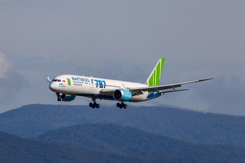 Bay quốc tế giá như mơ cùng Bamboo Airways
