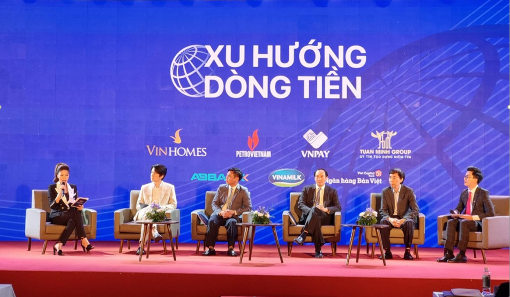 Dòng tiền sẽ chọn cổ phiếu, trái phiếu hay bất động sản?