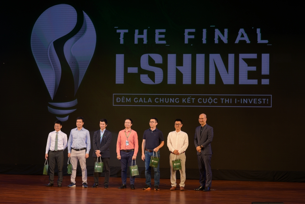 Quán quân I-INVEST! 2022 thuộc về sinh viên Đại học Kinh tế Quốc dân Quán quân I-INVEST! 2022 thuộc về sinh viên Đại học Kinh tế Quốc dân