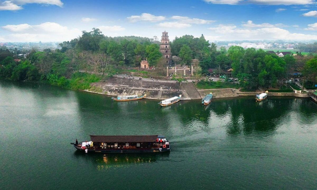 Xây cơ chế, chính sách đặc thù, phát triển Thừa Thiên Huế