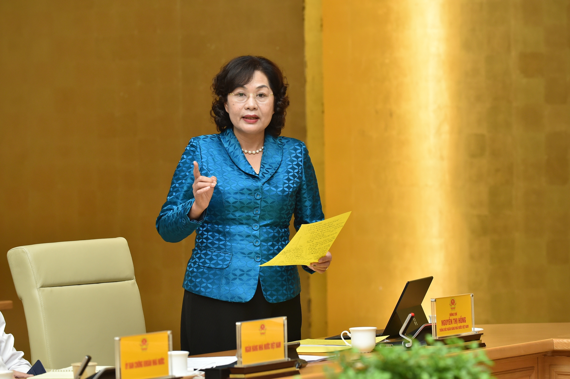 Phó Thủ tướng Lê Minh Khái: Nghiên cứu các phương án giảm thuế để hỗ trợ người dân, doanh nghiệp - Ảnh 5. Phó Thủ tướng Lê Minh Khái: Nghiên cứu các phương án giảm thuế để hỗ trợ người dân, doanh nghiệp - Ảnh 5.