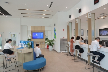 Standard Chartered dự báo tăng trưởng GDP của Việt Nam quý 3 đạt 10,8%