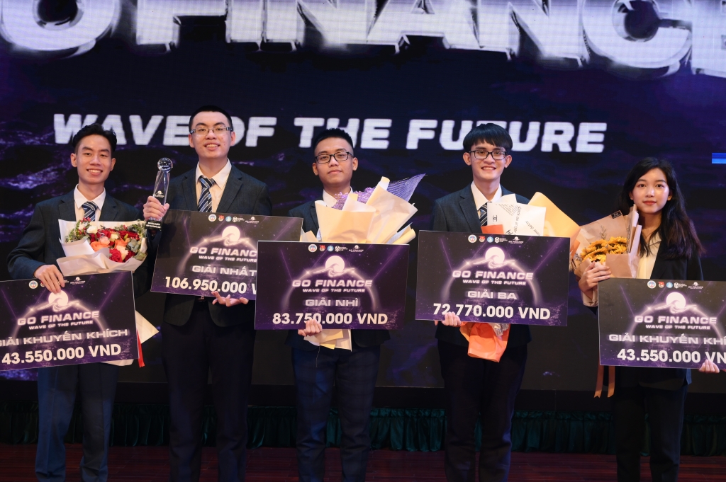 Go Finance 2022 hoàn thành sứ mệnh lan toả cảm hứng học tập đến hơn 1.000 sinh viên Go Finance 2022 hoàn thành sứ mệnh lan toả cảm hứng học tập đến hơn 1.000 sinh viên