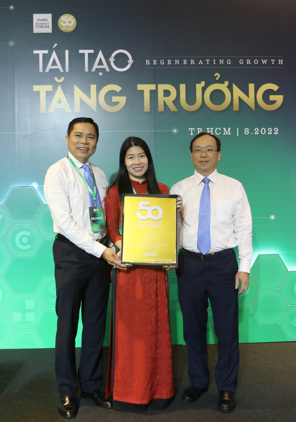 10 năm liền BVH được vinh danh “50 công ty niêm yết tốt nhất” 10 năm liền BVH được vinh danh “50 công ty niêm yết tốt nhất”