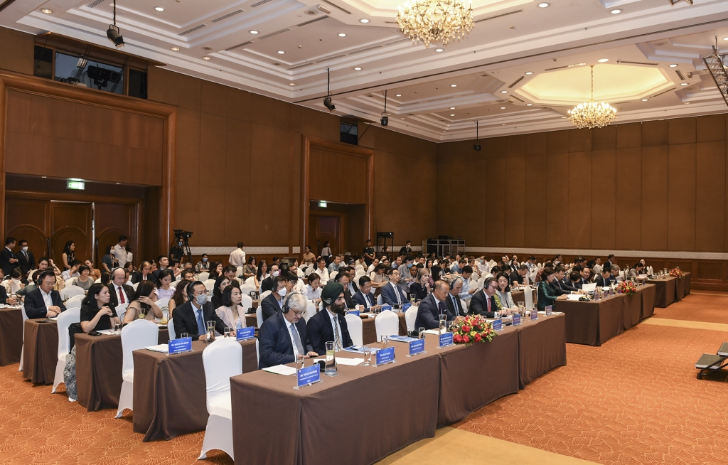 Thu hút nguồn lực mới hỗ trợ phát triển xanh tại Việt Nam Thu hút nguồn lực mới hỗ trợ phát triển xanh tại Việt Nam