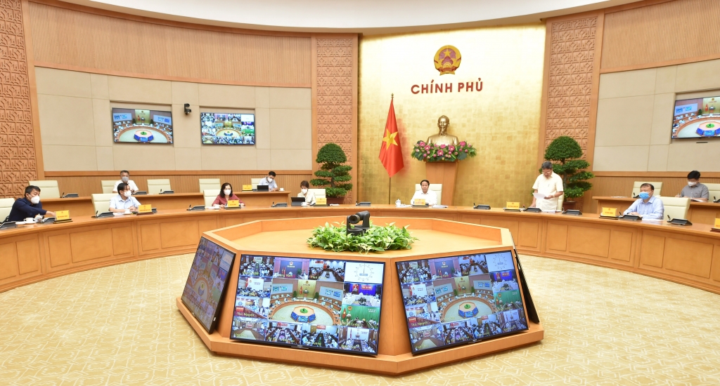 Kiên quyết gỡ khó, khôi phục sản xuất cho khu công nghiệp, khu chế xuất, khu công nghệ cao Kiên quyết gỡ khó, khôi phục sản xuất cho khu công nghiệp, khu chế xuất, khu công nghệ cao