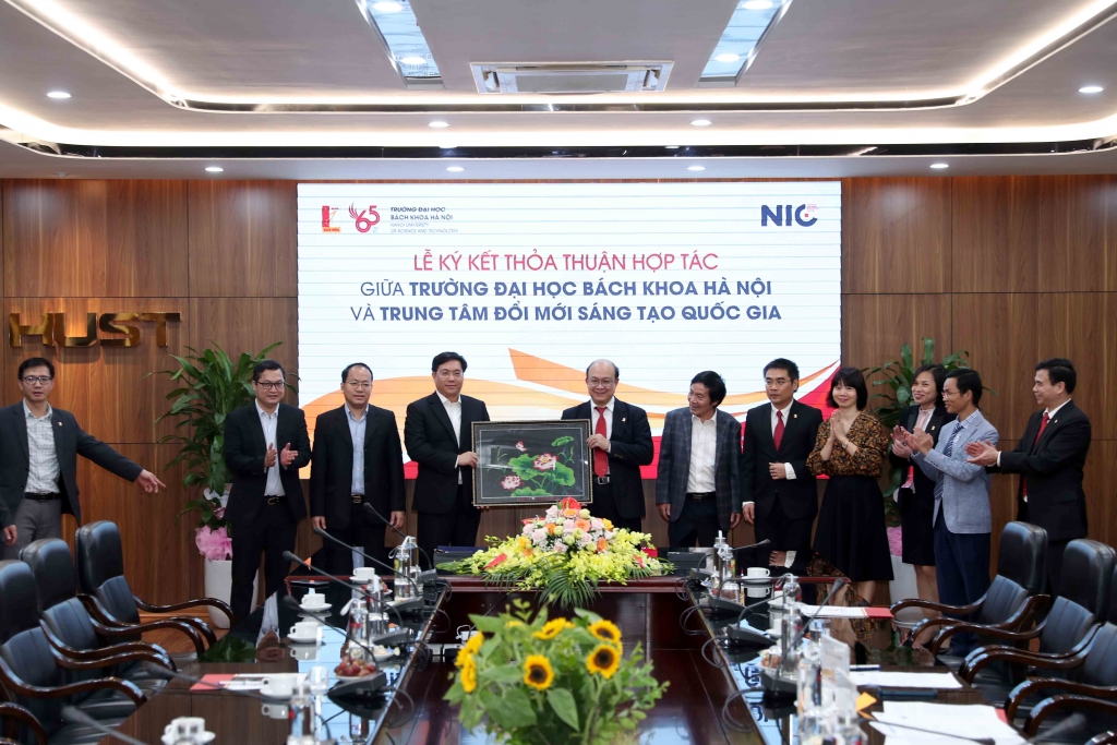 Chung tầm nhìn về đổi mới sáng tạo, NIC hợp tác với Trường đại học Bách khoa Hà Nội Chung tầm nhìn về đổi mới sáng tạo, NIC hợp tác với Trường đại học Bách khoa Hà Nội