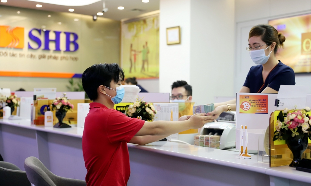 SHB - doanh nghiệp tỷ USD được vinh danh Top 50 doanh nghiệp kinh doanh hiệu quả SHB - doanh nghiệp tỷ USD được vinh danh Top 50 doanh nghiệp kinh doanh hiệu quả