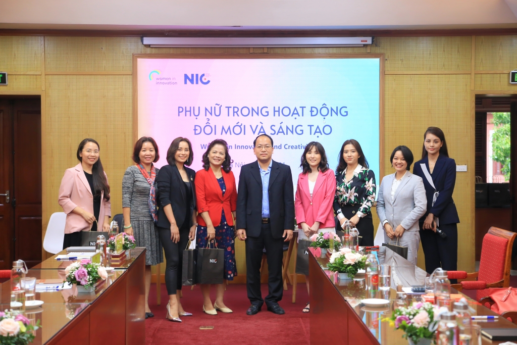 Nếu phụ nữ đổi mới thì thế giới sẽ đẹp hơn Nếu phụ nữ đổi mới thì thế giới sẽ đẹp hơn