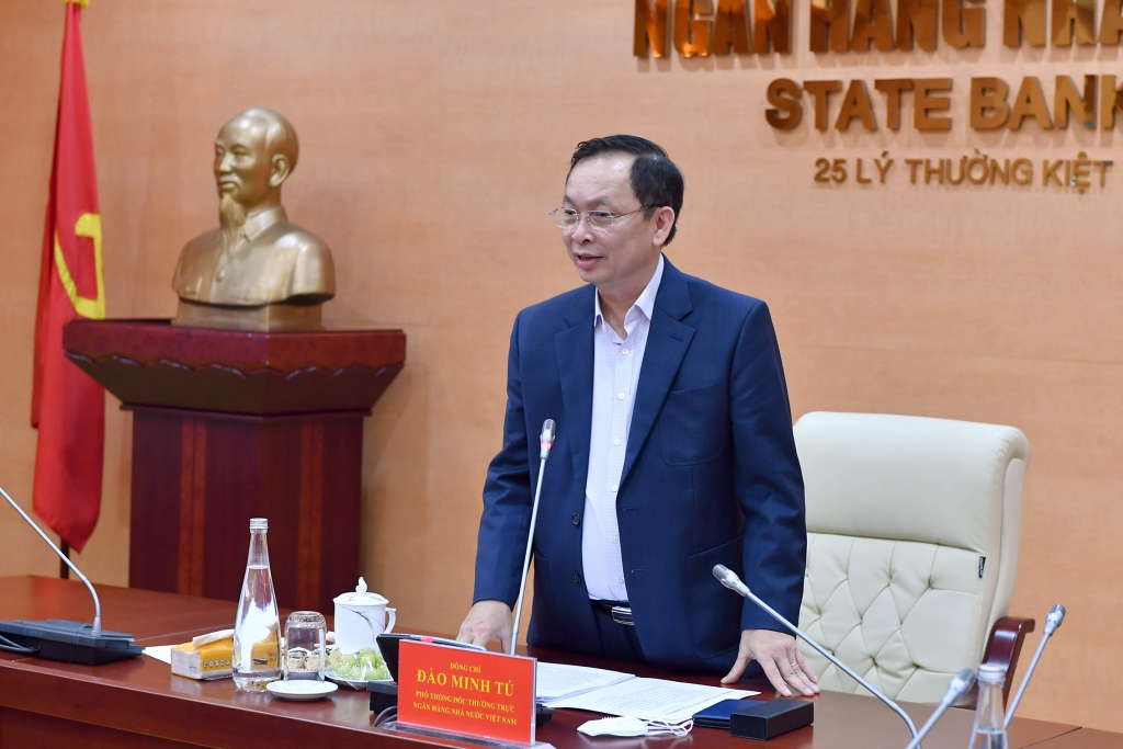 Khoảng 1,7 triệu khách hàng được miễn, giảm, hạ lãi suất vay vốn Khoảng 1,7 triệu khách hàng được miễn, giảm, hạ lãi suất vay vốn