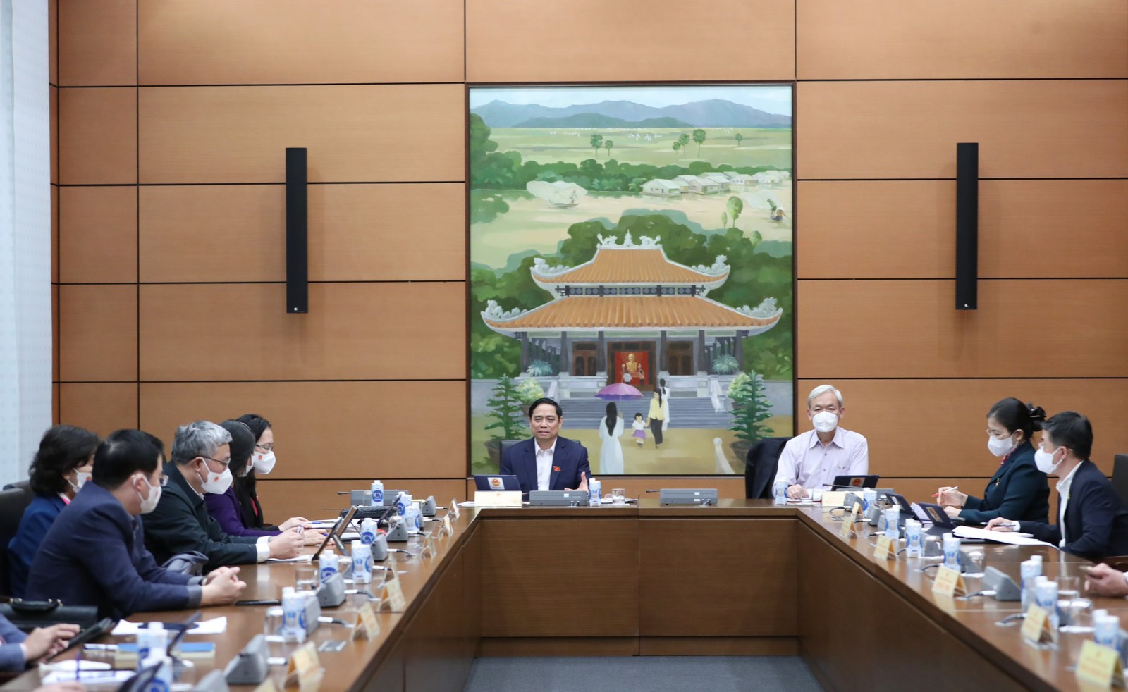 Thủ tướng Phạm Minh Chính: Bảo đảm an sinh xã hội phải dựa trên ba trụ cột Thủ tướng Phạm Minh Chính: Bảo đảm an sinh xã hội phải dựa trên ba trụ cột